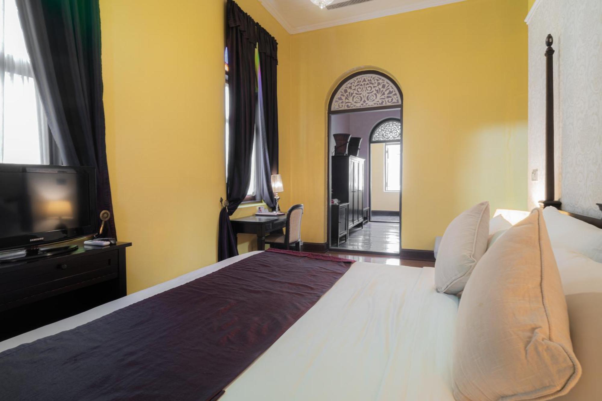 Praya Palazzo (Adults Only) Bangkok Exterior foto