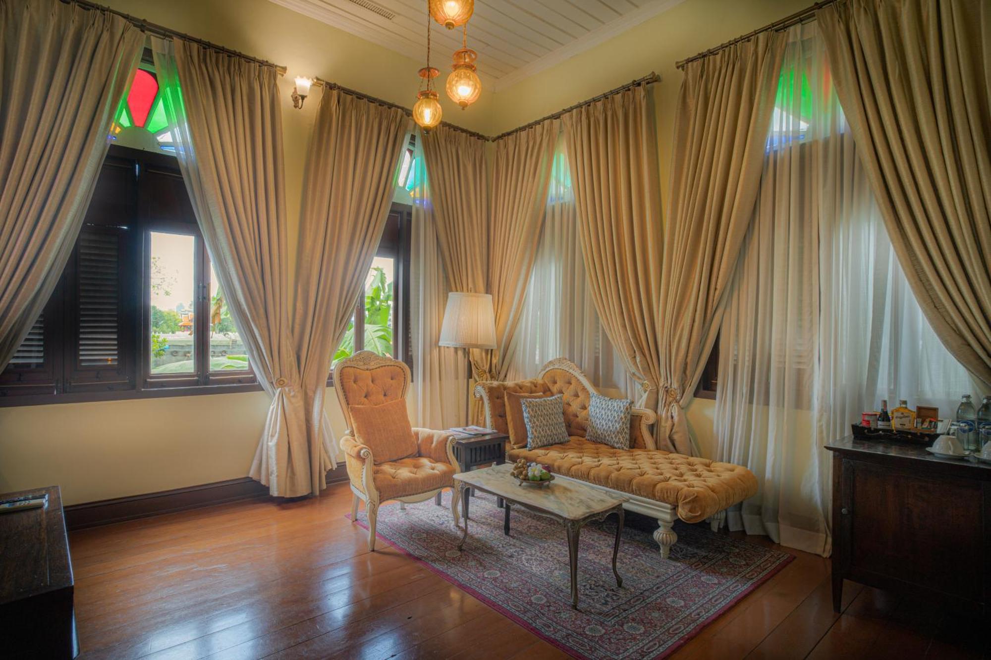 Praya Palazzo (Adults Only) Bangkok Exterior foto